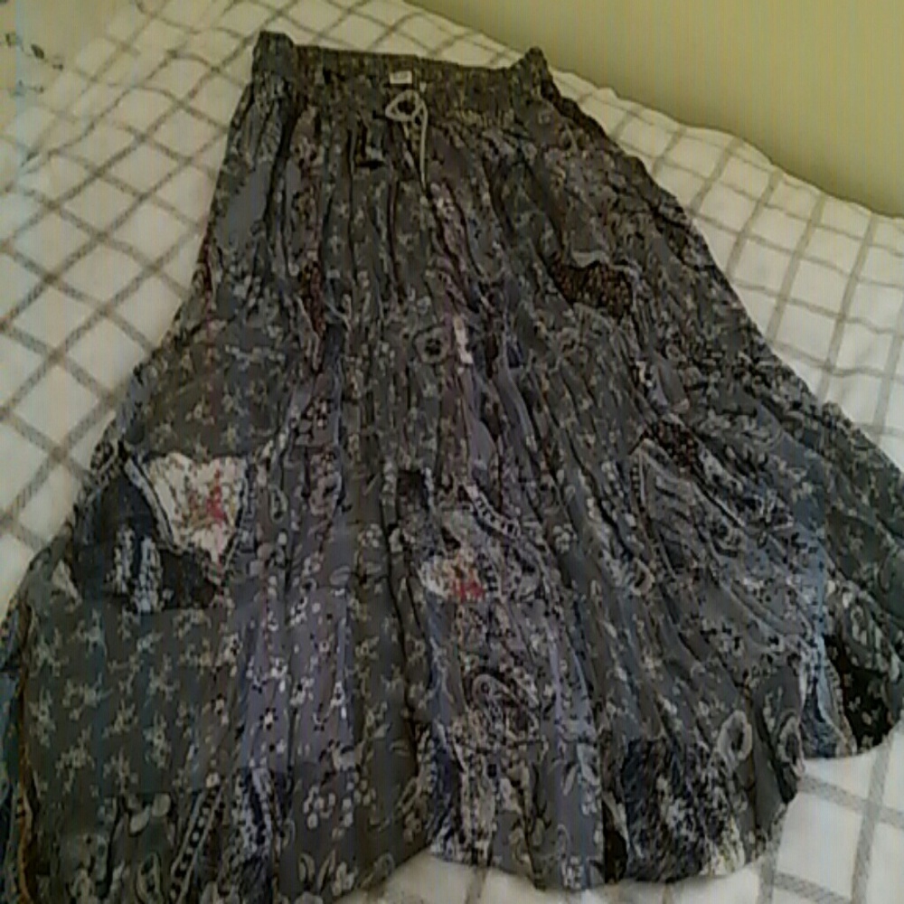 Comfy long skirt